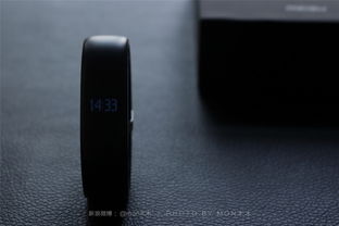 無界限一體化設(shè)計(jì)，魅族H1智能手環(huán)圖賞